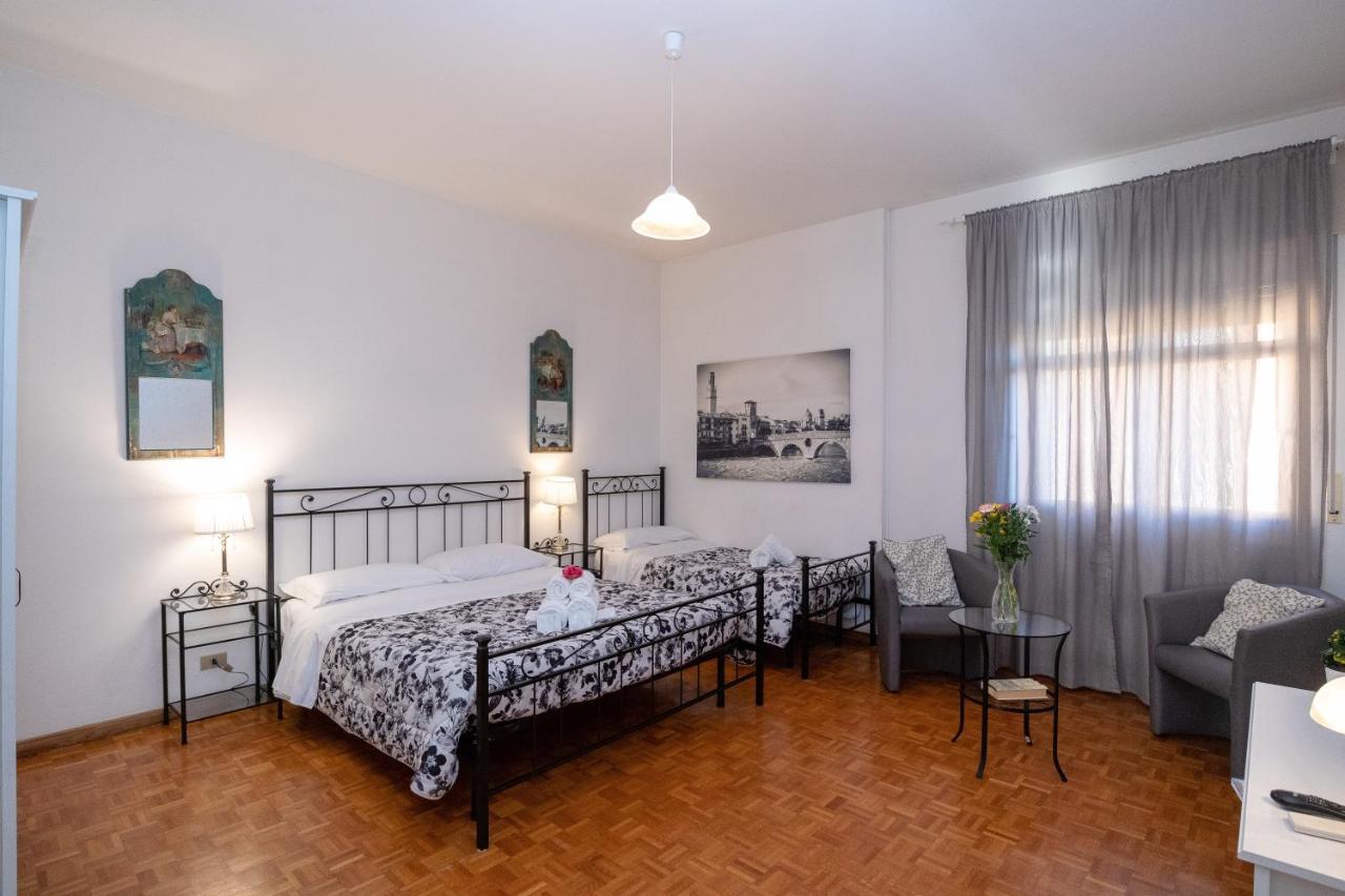 Attico Quarto Di Luna ヴェローナ エクステリア 写真