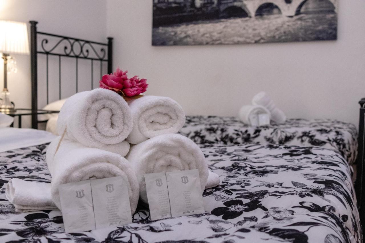 Attico Quarto Di Luna ヴェローナ エクステリア 写真